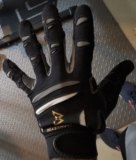 These are my personal favorite full finger gloves for calisthenics